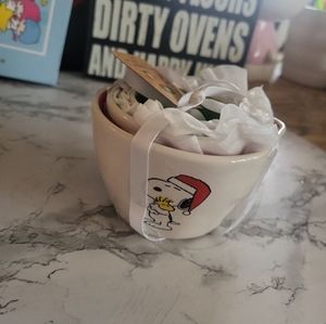 Rae dunn peanuts measuring cups